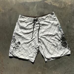 Tapa Threads Board Shorts Men's 38 White Drawstring Chino Surfing Swimming Beach